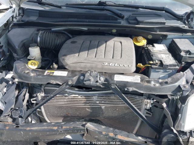 2C4RDGBG4GR311736 Dodge Grand Caravan Se