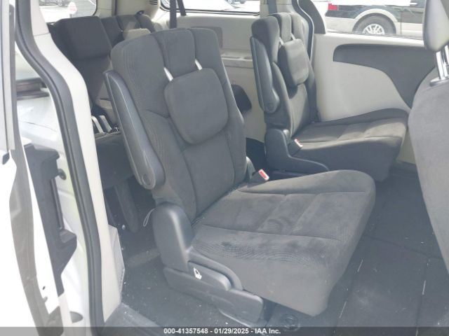 2C4RDGBG4GR311736 Dodge Grand Caravan Se