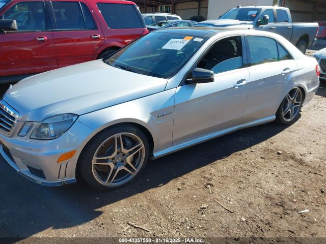 2011 MERCEDES-BENZ E 63 AMG WDDHF7HB7BA427825 Photo 1