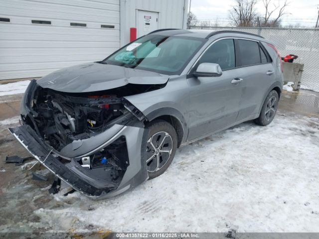 KNDCR3LEXP5111809 KIA NIRO EX