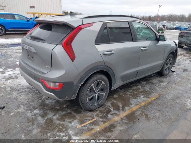 KNDCR3LEXP5111809 KIA NIRO EX
