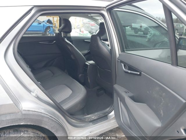 KNDCR3LEXP5111809 KIA NIRO EX