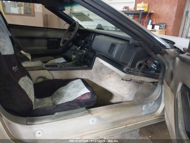 1987 CHEVROLET CORVETTE 1G1YY2182H5110597 Photo 4