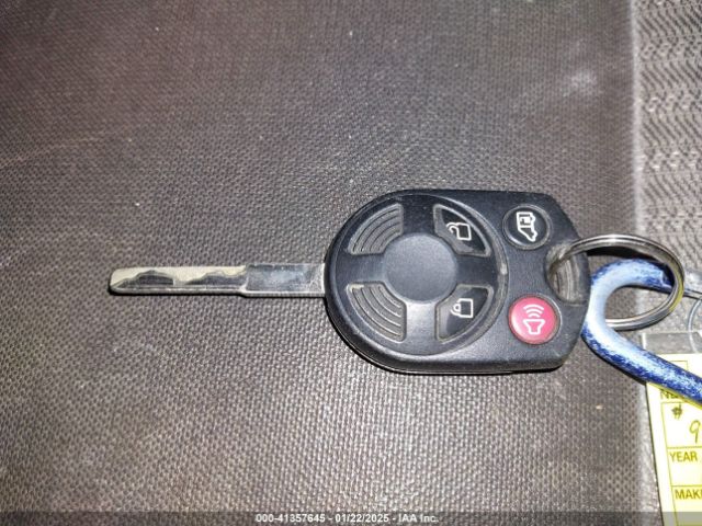 1FTYE1YM1GKB30742 Ford Transit-150