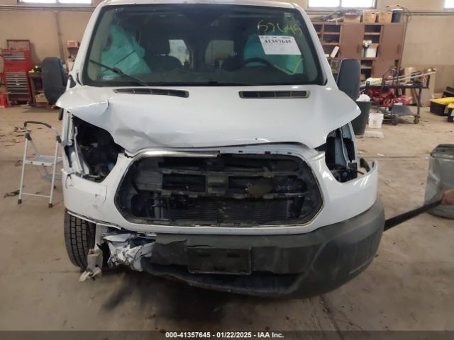 1FTYE1YM1GKB30742 Ford Transit-150