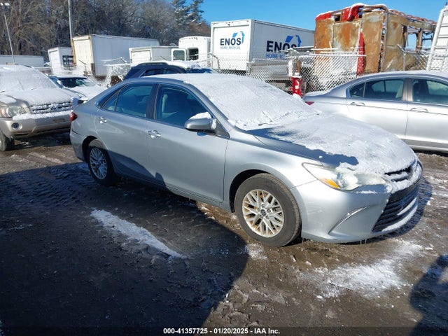 Toyota CAMRY LE 2016 4T1BF1FK1GU264669 Image 1