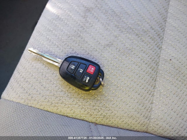 Toyota CAMRY LE 2016 4T1BF1FK1GU264669 Image 11