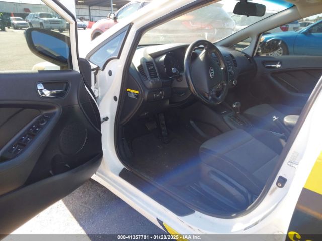 KNAFX4A86F5266584 KIA FORTE EX