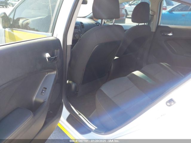 KNAFX4A86F5266584 KIA FORTE EX