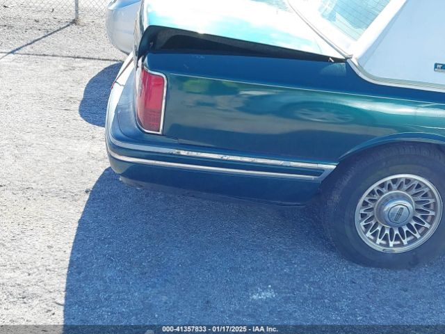 1993 LINCOLN TOWN CAR 1LNLM82W3PY716738 Photo 5