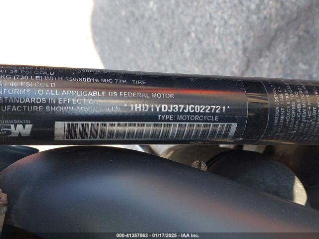 2018 HARLEY-DAVIDSON FLSL 1HD1YDJ37JC022721 Photo 9