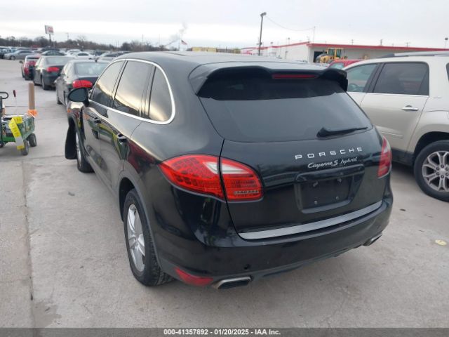 2012 PORSCHE CAYENNE HYBRID WP1AE2A25CLA92242 Photo 2