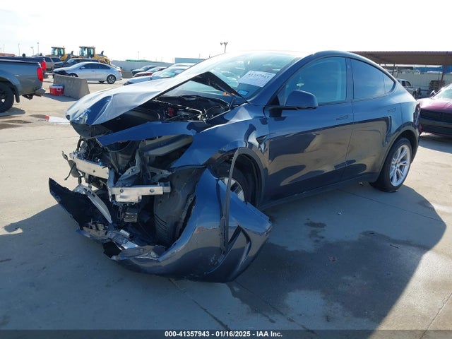 2023 TESLA MODEL Y 7SAYGDEE1PA060410 Photo 1