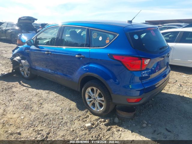 1FMCU0F75KUA91733 Ford ESCAPE S