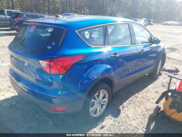 1FMCU0F75KUA91733 Ford ESCAPE S