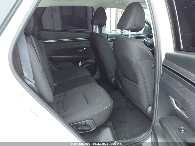 5NMJBCAE4PH187585 Hyundai TUCSON SEL