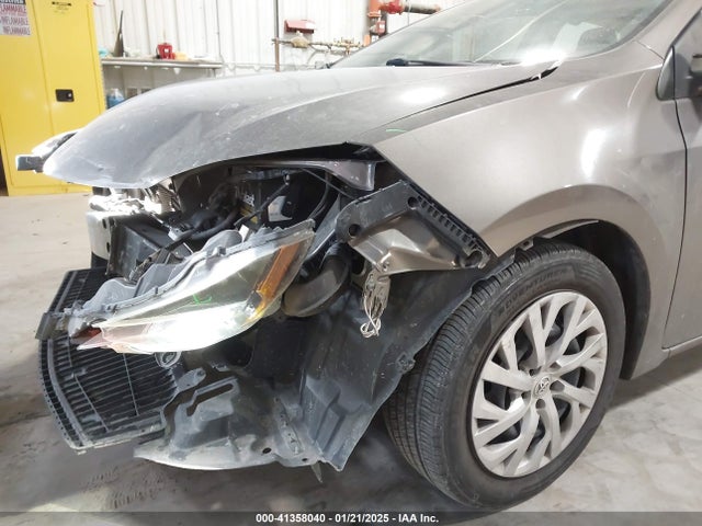 2T1BURHE3JC036760 Toyota COROLLA LE