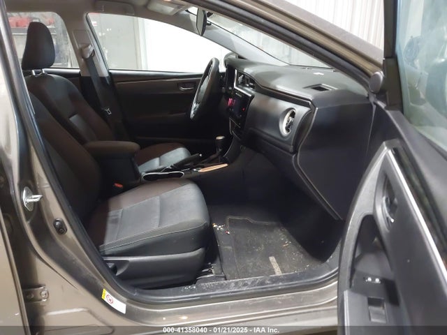 2T1BURHE3JC036760 Toyota COROLLA LE