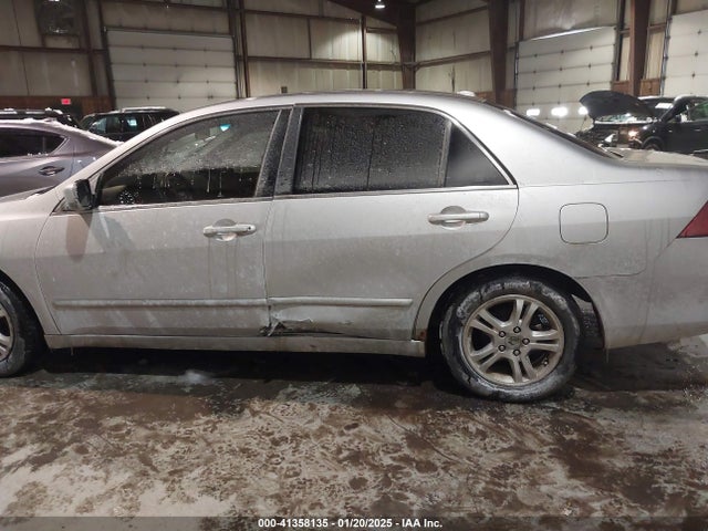 Aukcja sprzedaży 2006 Honda Accord 2.4 Ex, vin: 1HGCM56826A111200, numer aukcji: 41358135