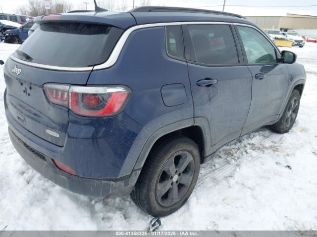 3C4NJDBB6KT683627 Jeep Compass Latitude 4x4