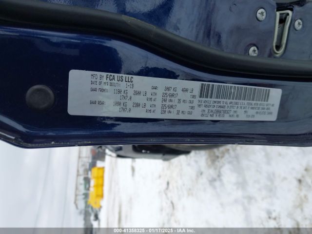 3C4NJDBB6KT683627 Jeep Compass Latitude 4x4