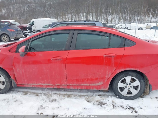 1G1BC5SM9H7156823 Chevrolet Cruze Ls Auto