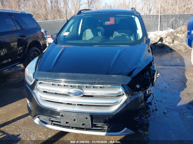 Ford ESCAPE SE 2017 1FMCU9GD9HUD24014 Image 13