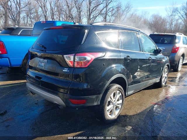 Ford ESCAPE SE 2017 1FMCU9GD9HUD24014 Image 4