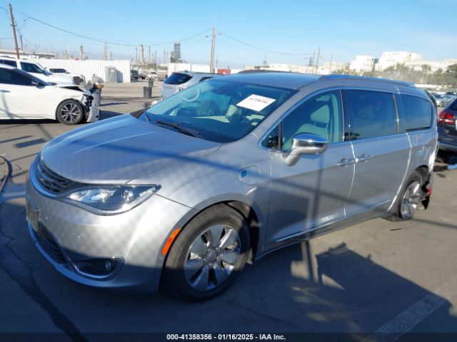 2018 CHRYSLER PACIFICA HYBRID 2C4RC1N70JR124688 Photo 1
