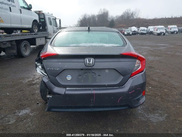 Honda CIVIC EX 2018 2HGFC2F77JH580802 Image 17