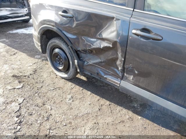 JTMZFREV8GJ084734 Toyota RAV4 LE