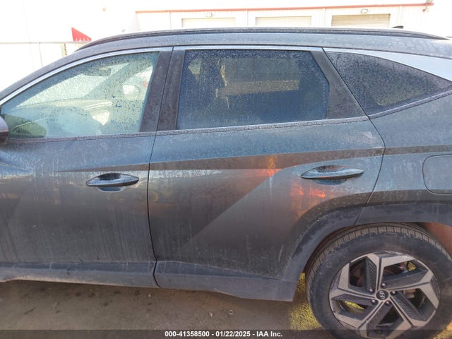 5NMJC3AE3NH073877 Hyundai TUCSON SEL