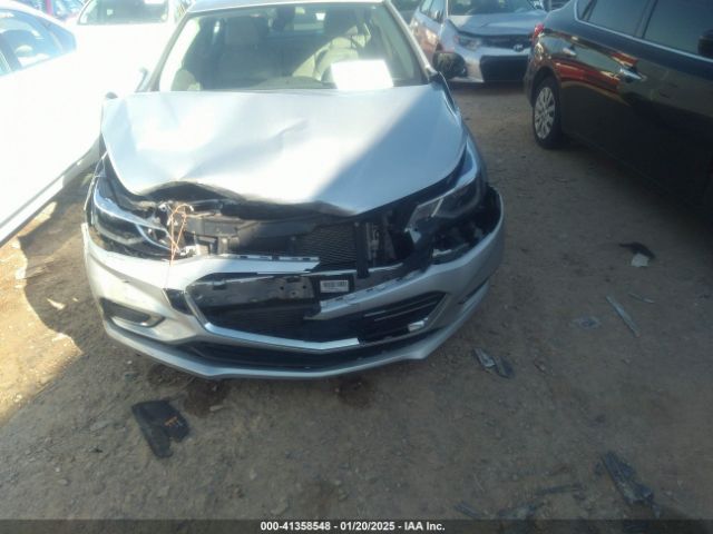 1G1BF5SM8H7101657 Chevrolet Cruze Premier Auto