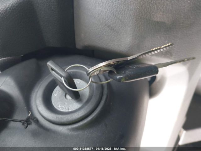 3N6CM0KN8GK698576 Nissan Nv200 S