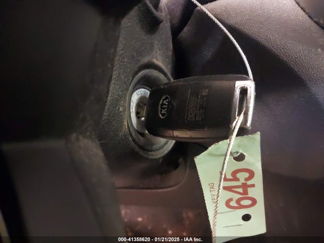 KIA Sorento 3.3l S 2019 5XYPG4A57KG601463 Image 11