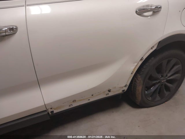 KIA Sorento 3.3l S 2019 5XYPG4A57KG601463 Image 6