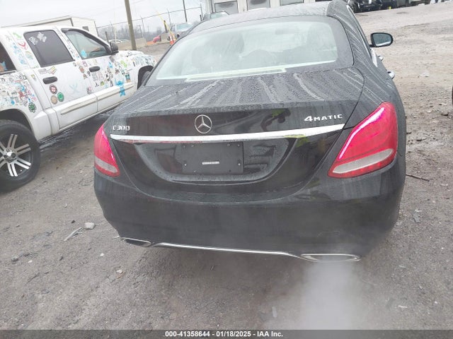 55SWF4KB4HU220607 Mercedes-Benz C 300 4matic/luxury 4matic/sport 4matic