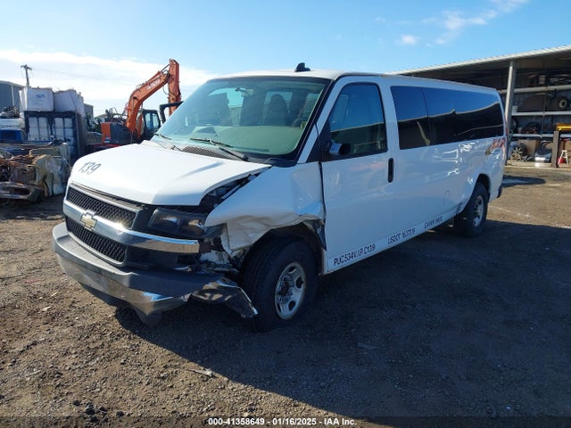 1GAZGPFG5G1288255 Chevrolet Express 3500 Lt