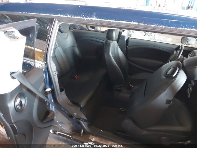 2009 MINI COOPER CLUBMAN WMWML33559TN69257 Photo 7