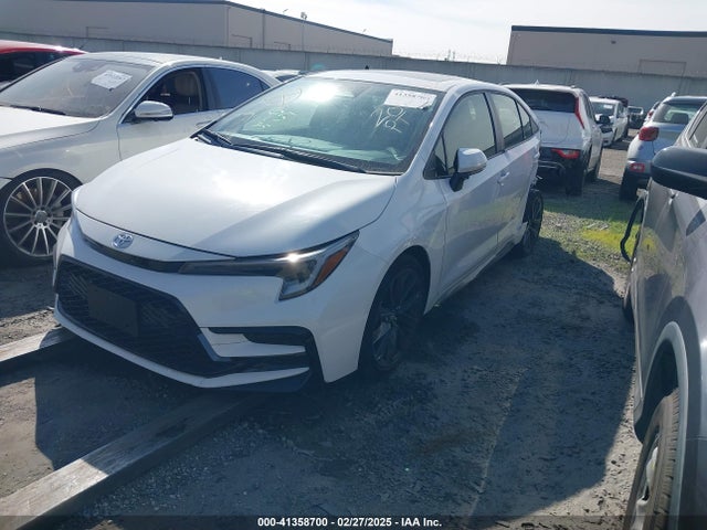 Toyota COROLLA SE 2024 JTDP4MCE3R3521677 Image 2