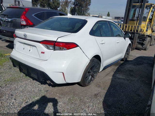 Toyota COROLLA SE 2024 JTDP4MCE3R3521677 Image 4