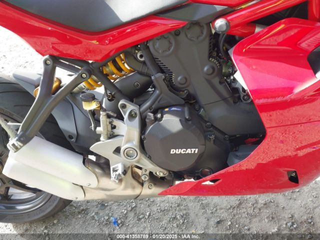 2022 DUCATI SUPERSPORT ZDMVABDS8NB003559 Photo 7