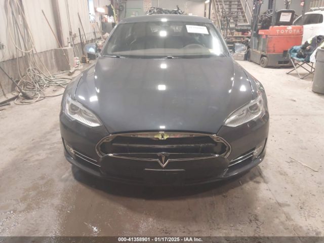 5YJSA1H29EFP62673 Tesla Model S P85d