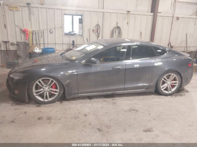 5YJSA1H29EFP62673 Tesla Model S P85d
