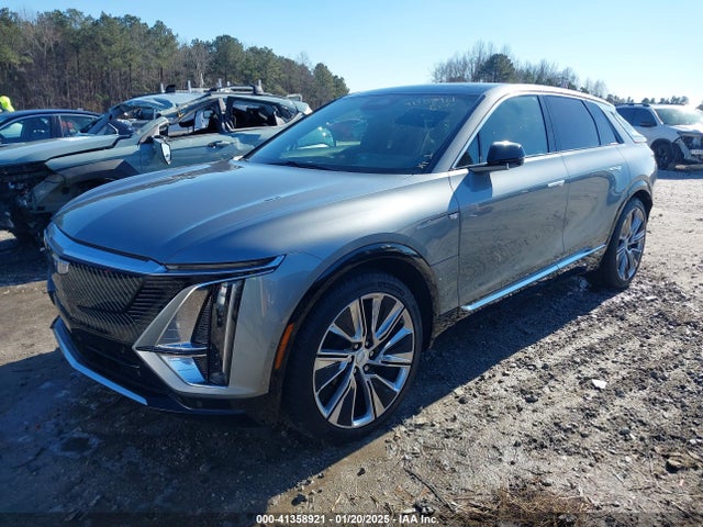2024 CADILLAC LYRIQ 1GYKPSRL0RZ127699 Photo 1