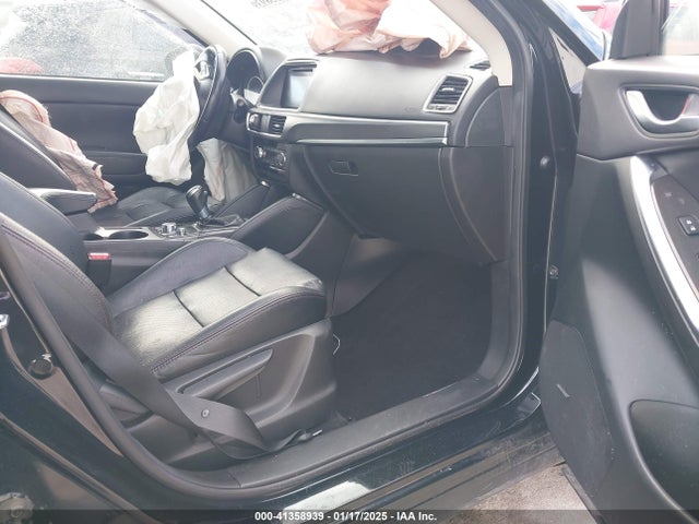 JM3KE4DY2G0733945 Mazda py