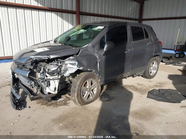 3GNCJKSB7LL286075 Chevrolet Trax Fwd Ls