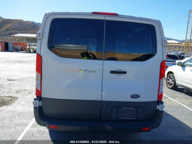 1FTYR1ZMXGKB04918 Ford Transit-250
