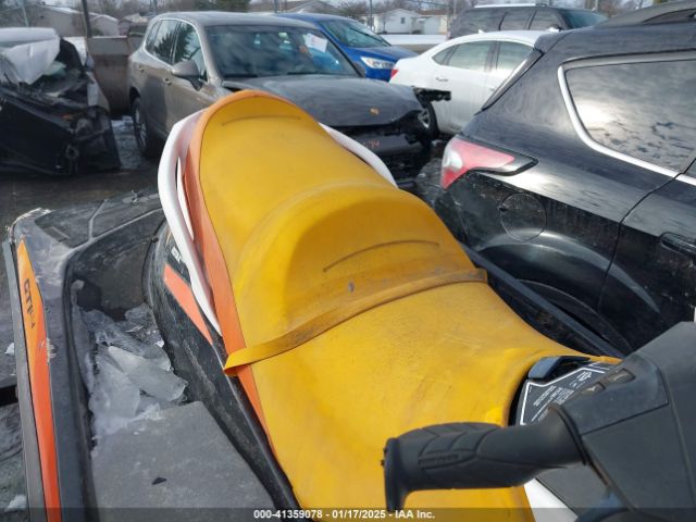 2018 SEA DOO GTI YDV47693D818 Photo 7
