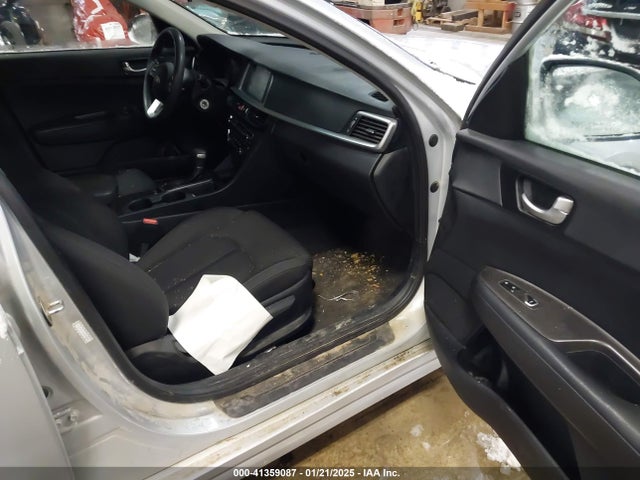 5XXGT4L32KG345809 KIA Optima Lx